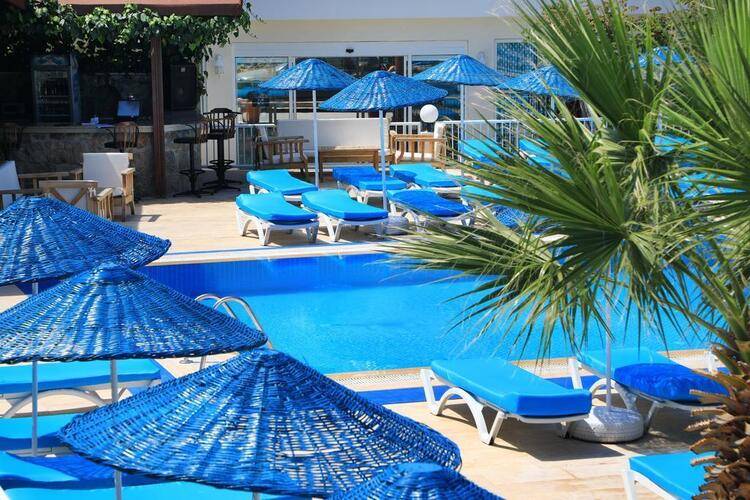 Summer Garden Apart & Hotel