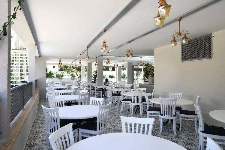 Summer Garden Apart & Hotel