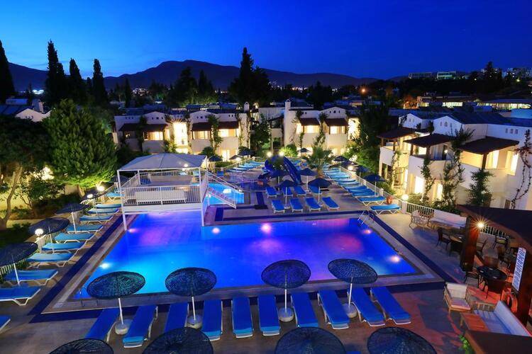 Summer Garden Apart & Hotel