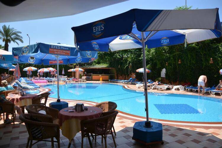 Kleopatra Dreams Beach