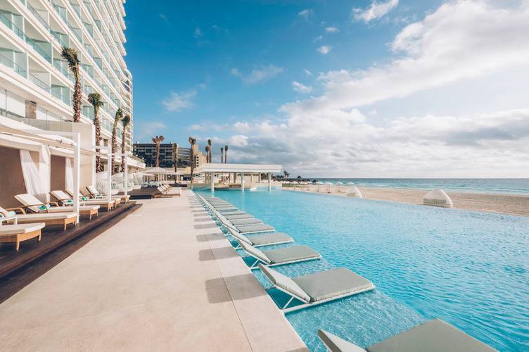 Coral Level At Iberostar Selection Cancun (Adults Only 18+)