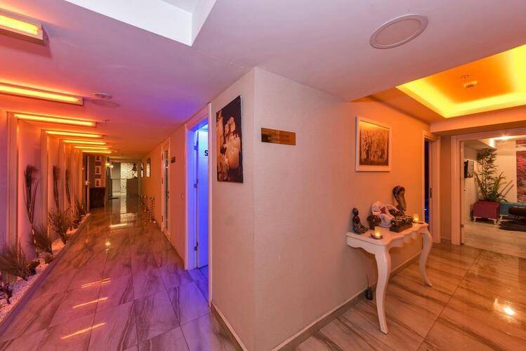 Marnas Hotel