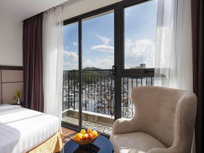 Daphovina Hotel Nha Trang (Ex. Aston Nt)