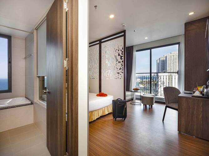 Daphovina Hotel Nha Trang (Ex. Aston Nt)