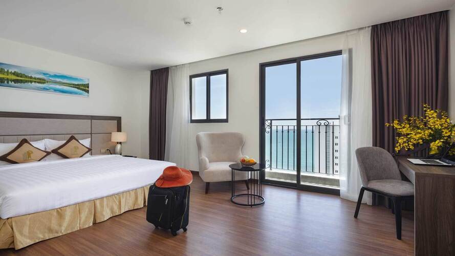 Daphovina Hotel Nha Trang (Ex. Aston Nt)