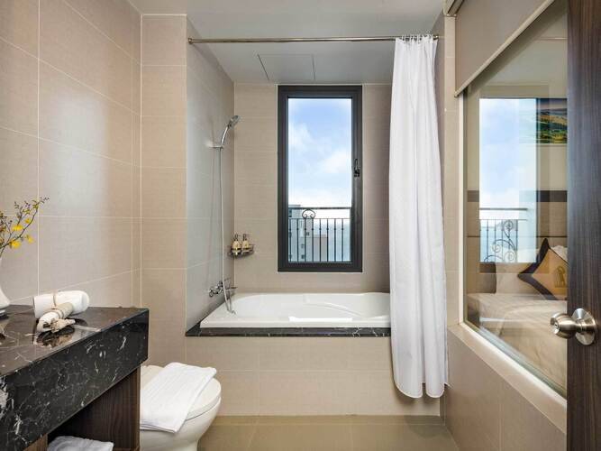 Daphovina Hotel Nha Trang (Ex. Aston Nt)