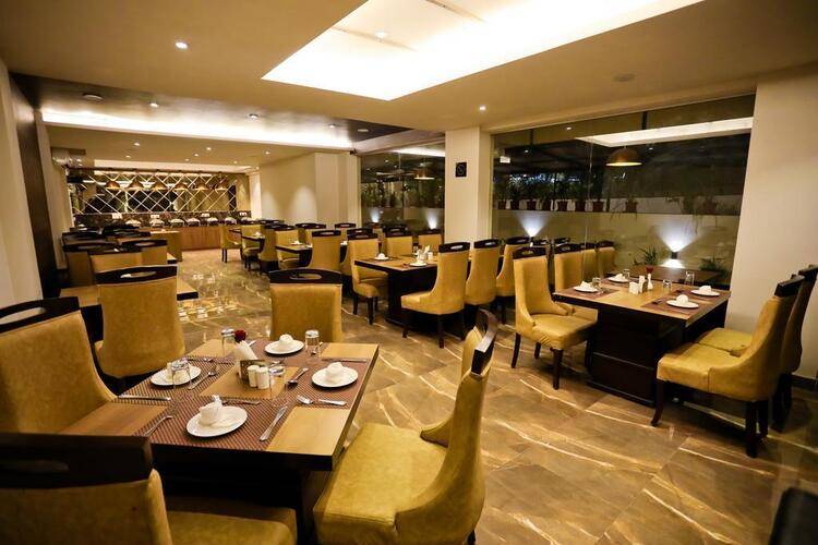 Amara Grand