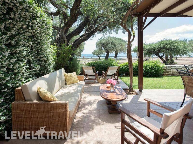 Фотография Barbati Sea Front Villa