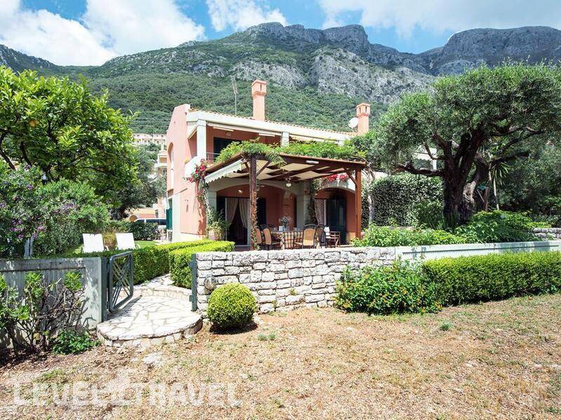 Фотография Barbati Sea Front Villa