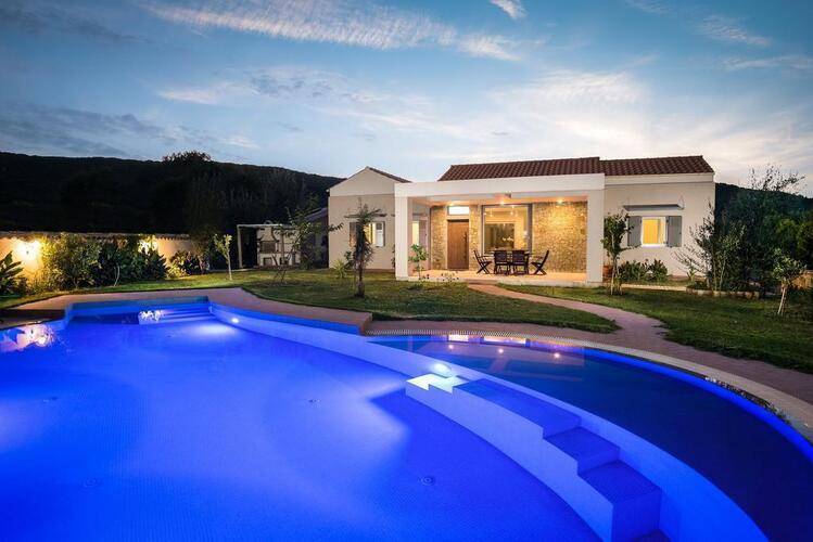 Three Stars Villas