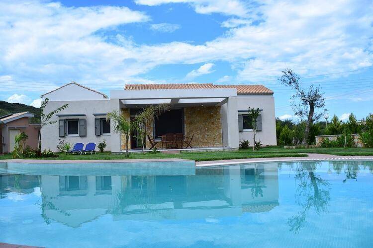 Three Stars Villas