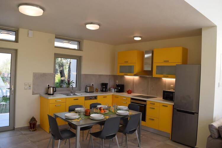 Three Stars Villas