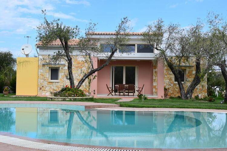Three Stars Villas