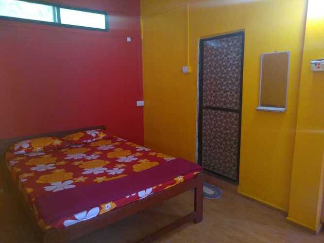 Red Rock Beach Hotel Guesthouse