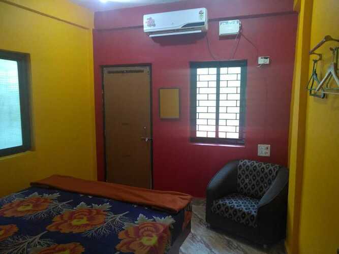 Red Rock Beach Hotel Guesthouse