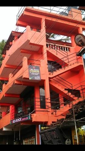 Red Rock Beach Hotel Guesthouse