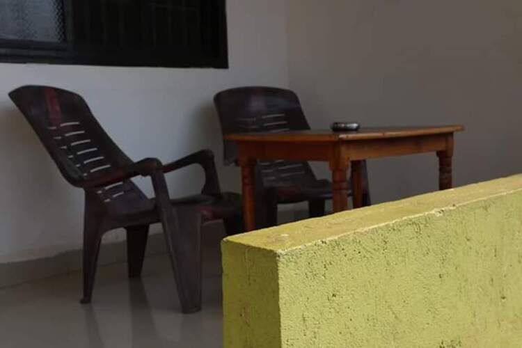 Shanti Guesthouse