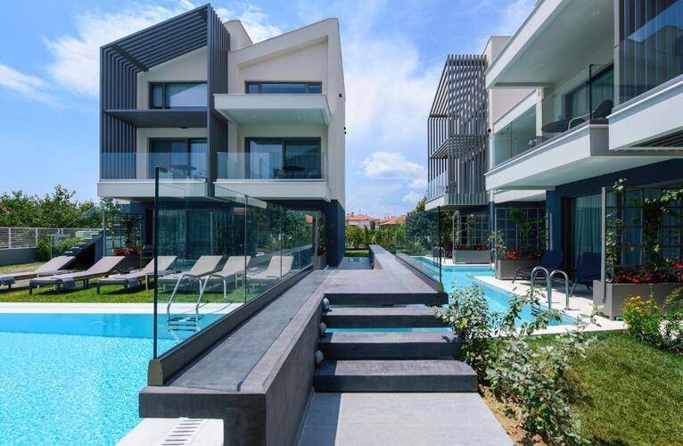 Serenity Suites