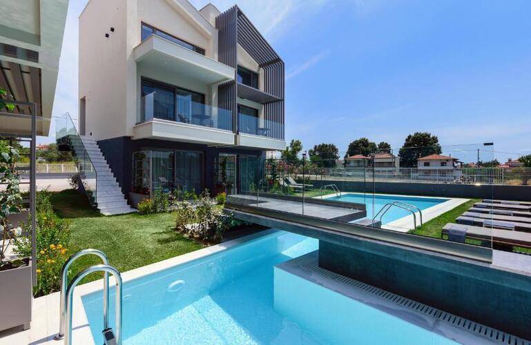 Serenity Suites