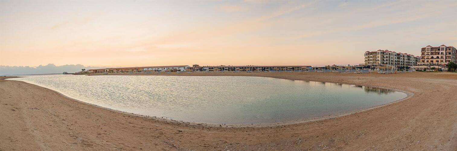 Gravity Hotel & Aqua Park (Ex. Samra Bay)