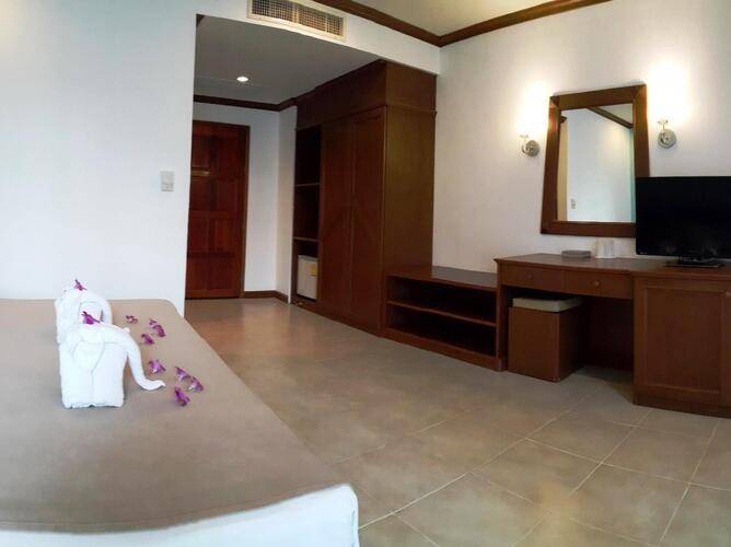 Mt Hotel Patong