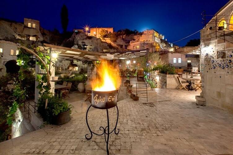 Oyku Evi Cave Hotel