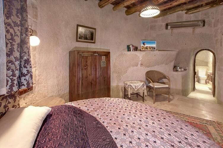 Oyku Evi Cave Hotel