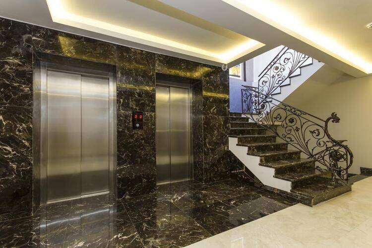 Dencity Hotel