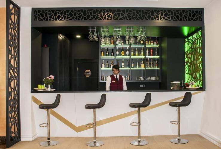 Dencity Hotel