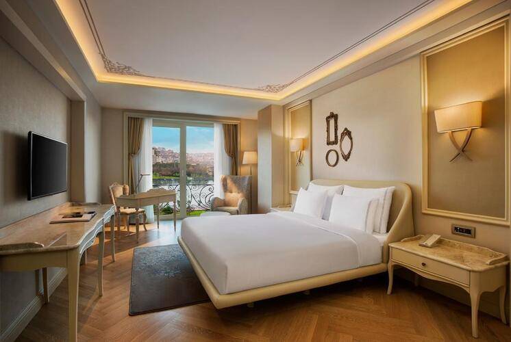 Lazzoni Hotel
