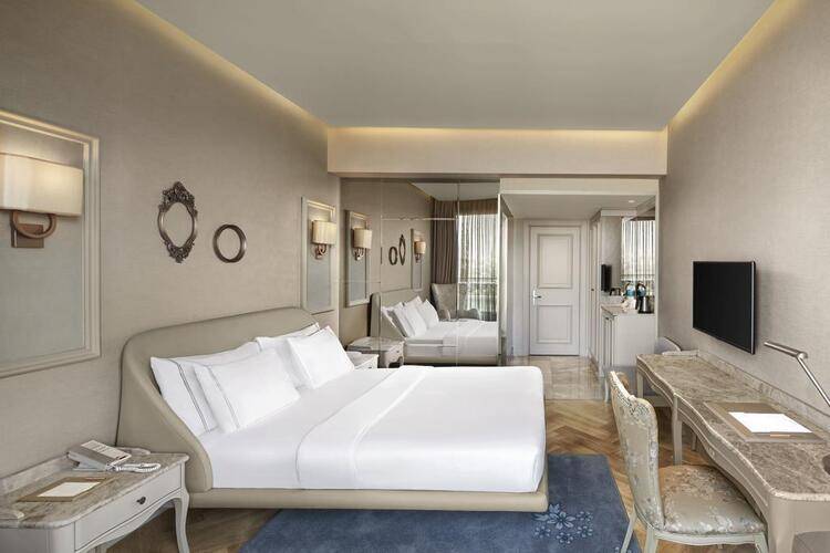 Lazzoni Hotel