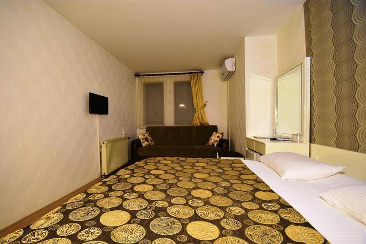 Ciner Hotel