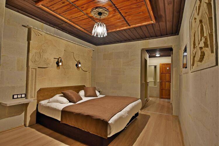 Ciner Hotel