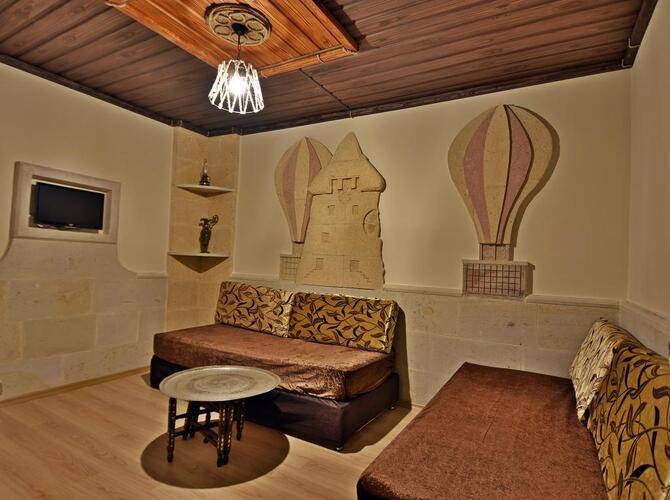 Ciner Hotel
