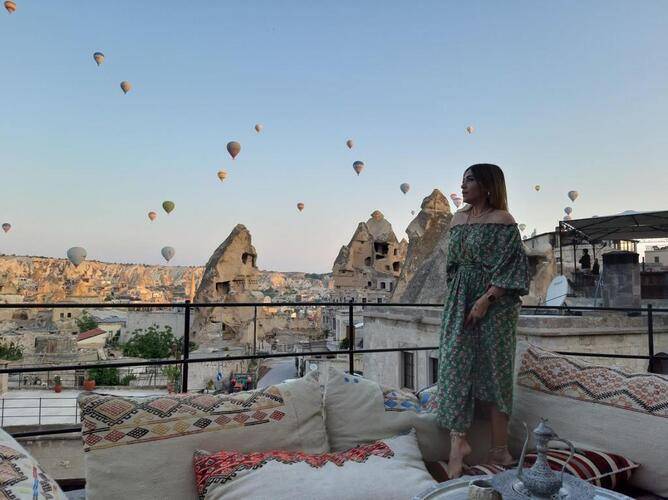 Artemis Cave Suites
