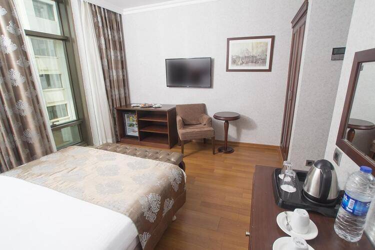 Nova Plaza Boutique Hotel & Spa