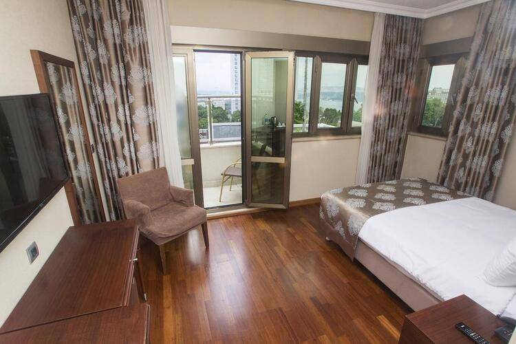 Nova Plaza Boutique Hotel & Spa