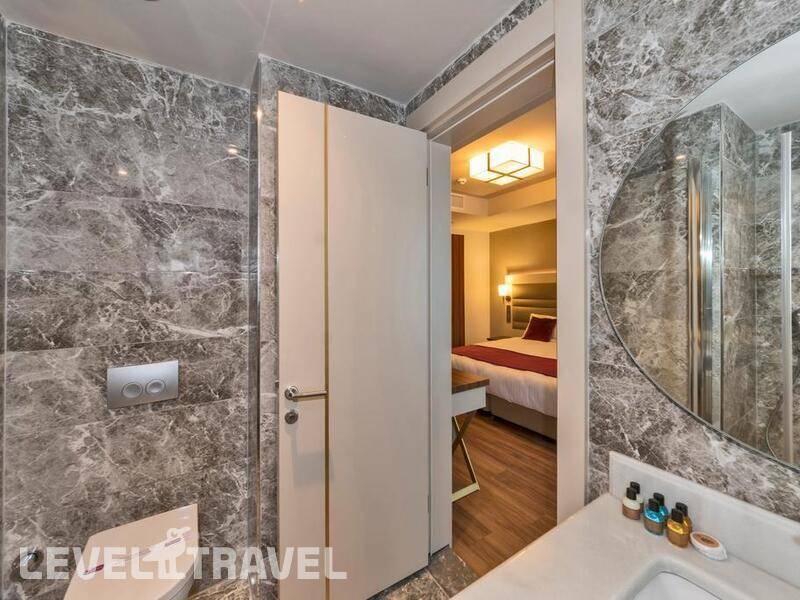 Фотография Golden Royal Hotel