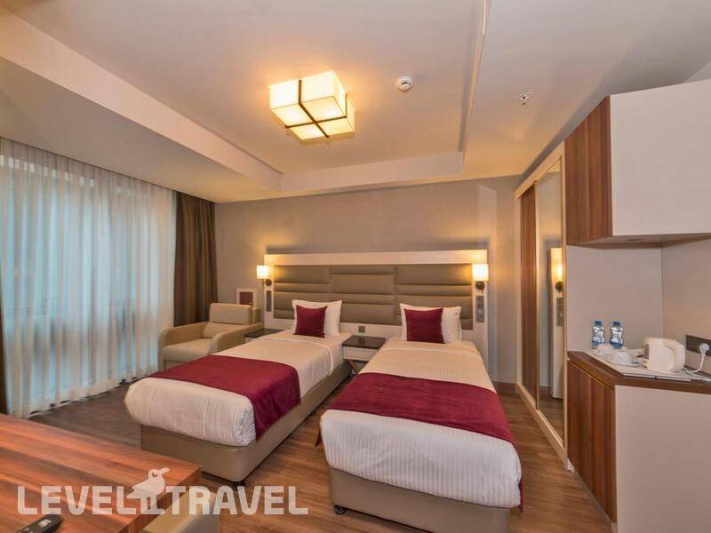 Фотография Golden Royal Hotel