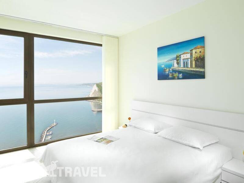 Фотография Calithea Complex Apart