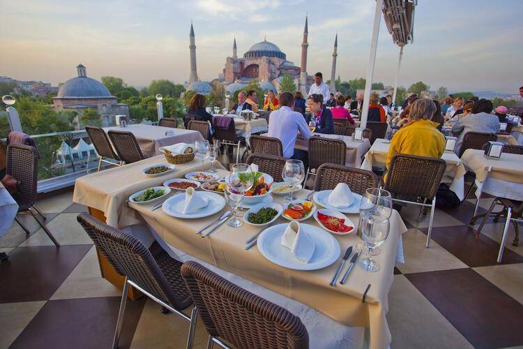 Sevenhills Hotel