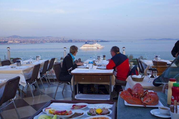 Sevenhills Hotel