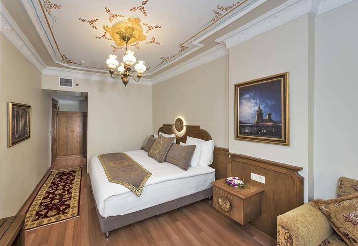 Sevenhills Hotel