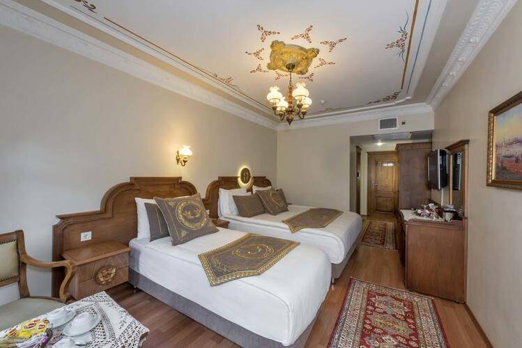 Sevenhills Hotel