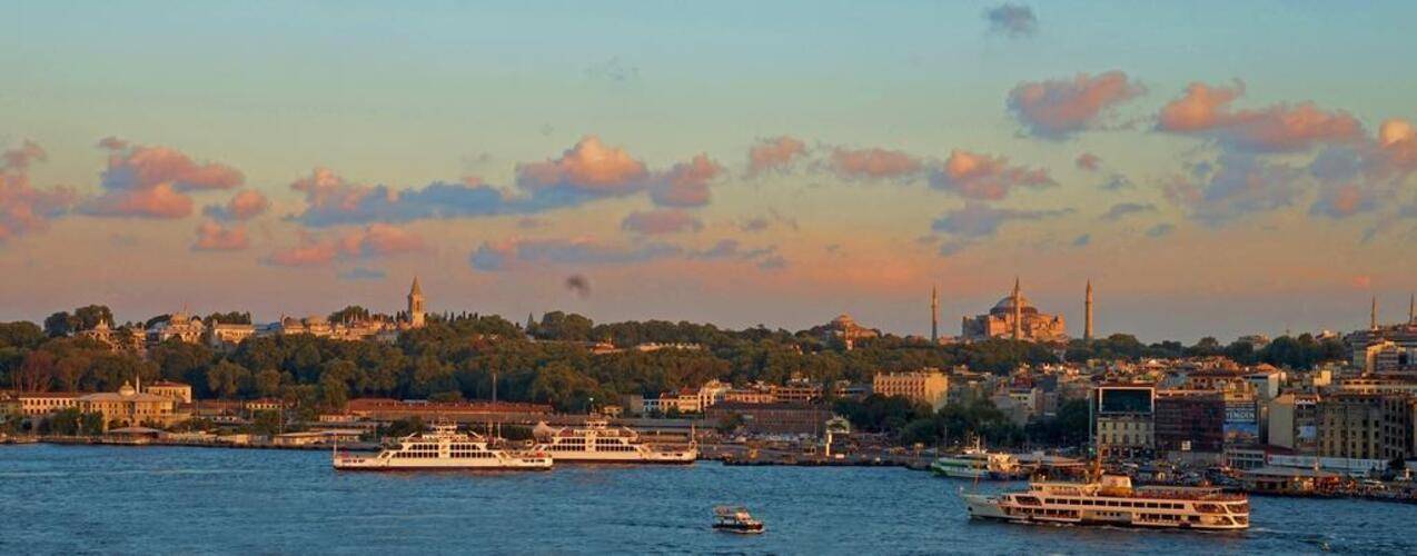 Momento Golden Horn