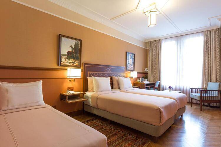 Lalahan Hotel