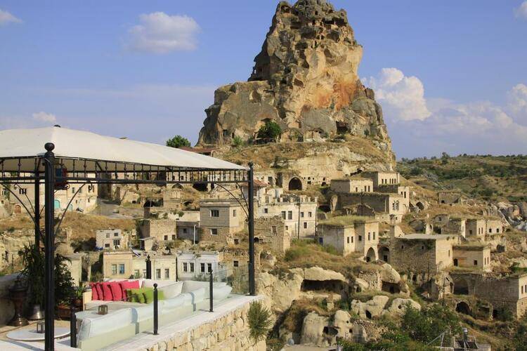 Hezen Cave Hotel