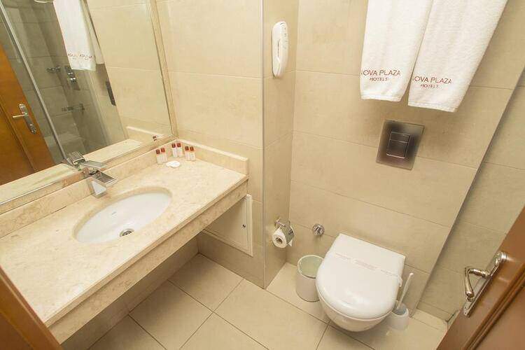 Nova Plaza Park Hotel