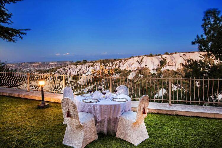 Uchisar Kaya Otel