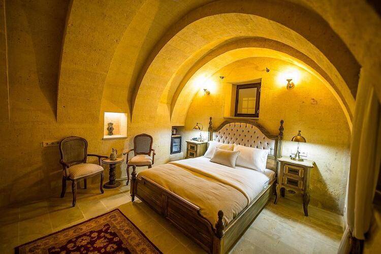 Maya Cave Hotel